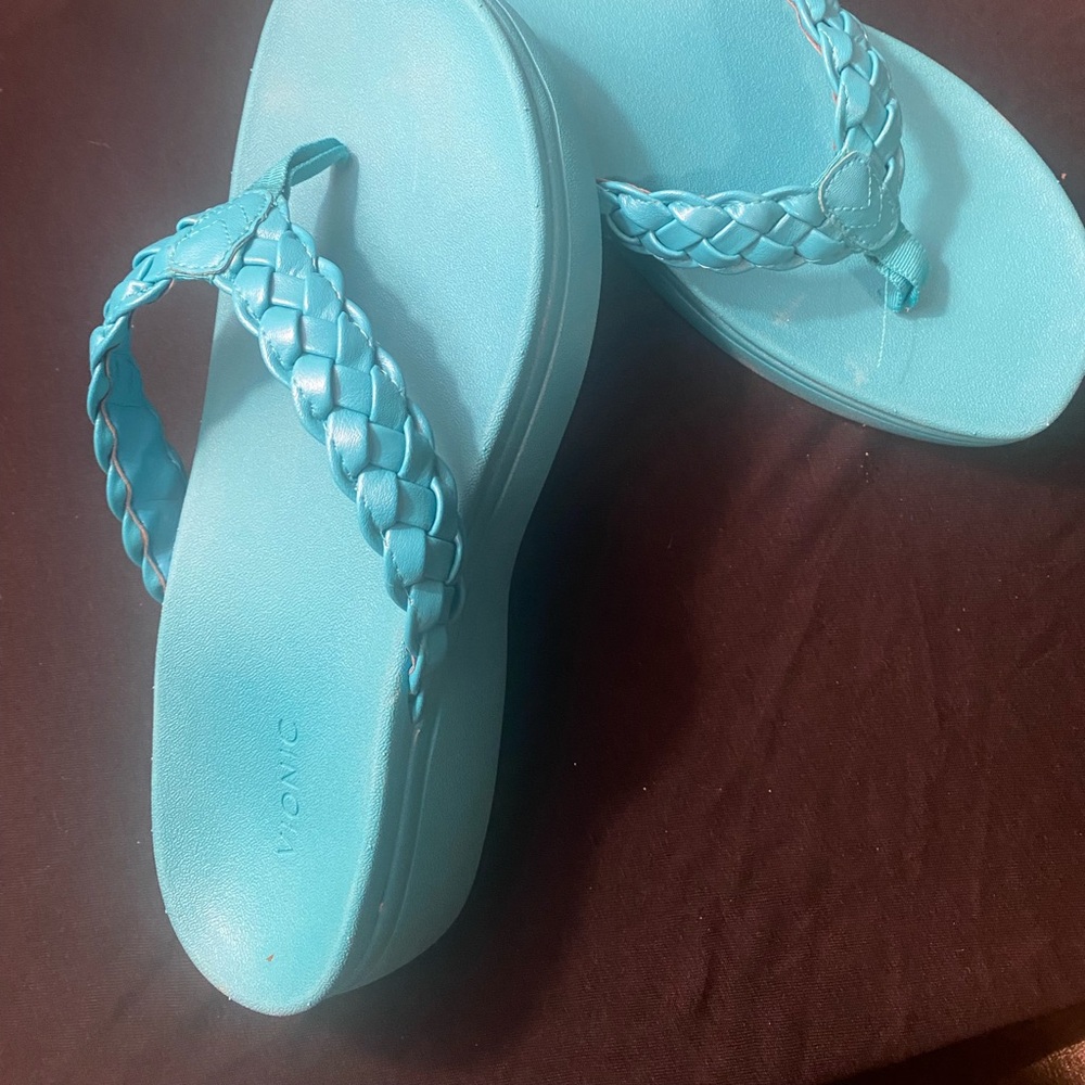 Vionic Ladies sandals, lake blue size 11 medium braided straps, non leather.